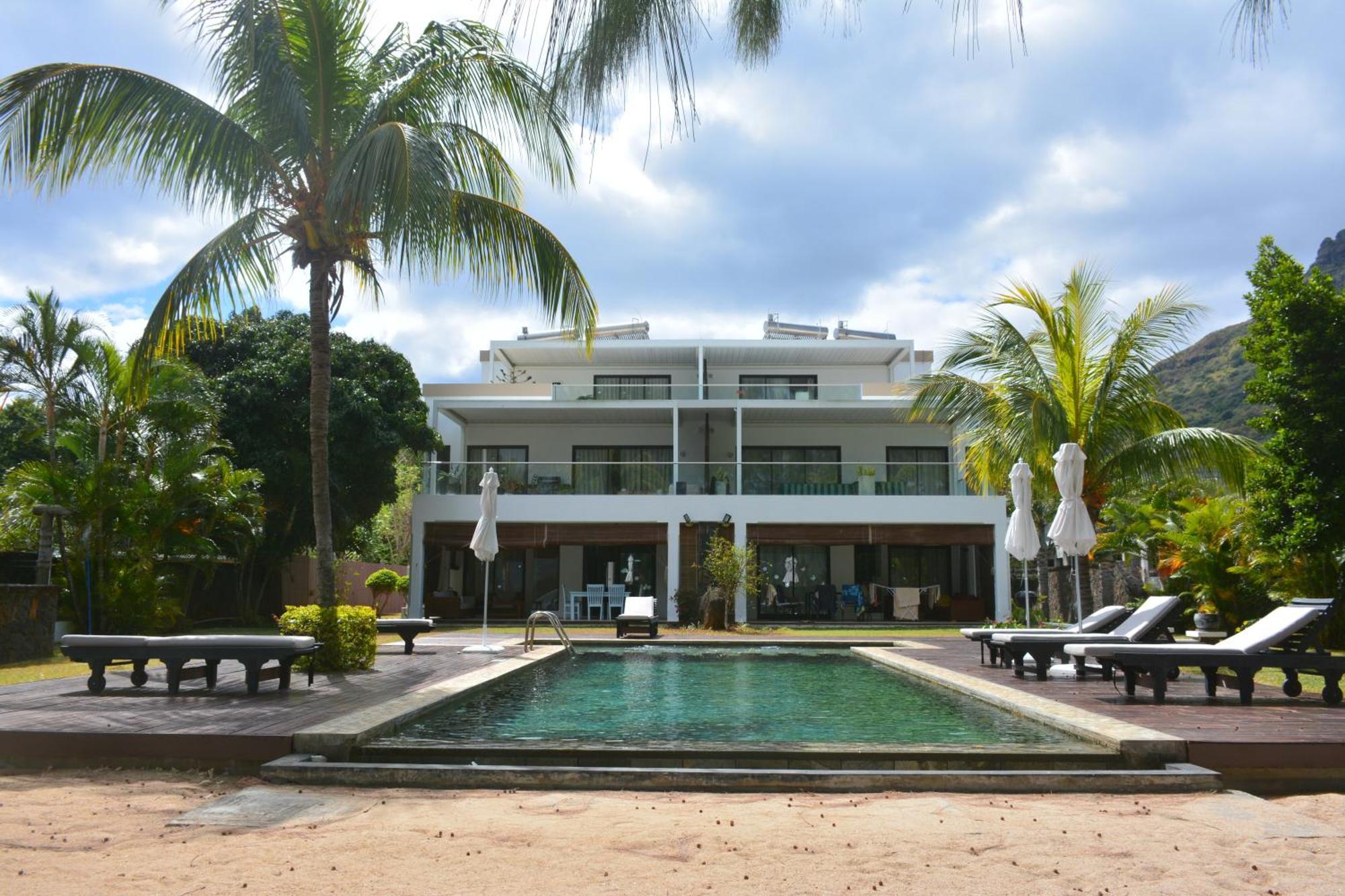 Olana Blue - Beachfront Apartment ريفير نوار المظهر الخارجي الصورة